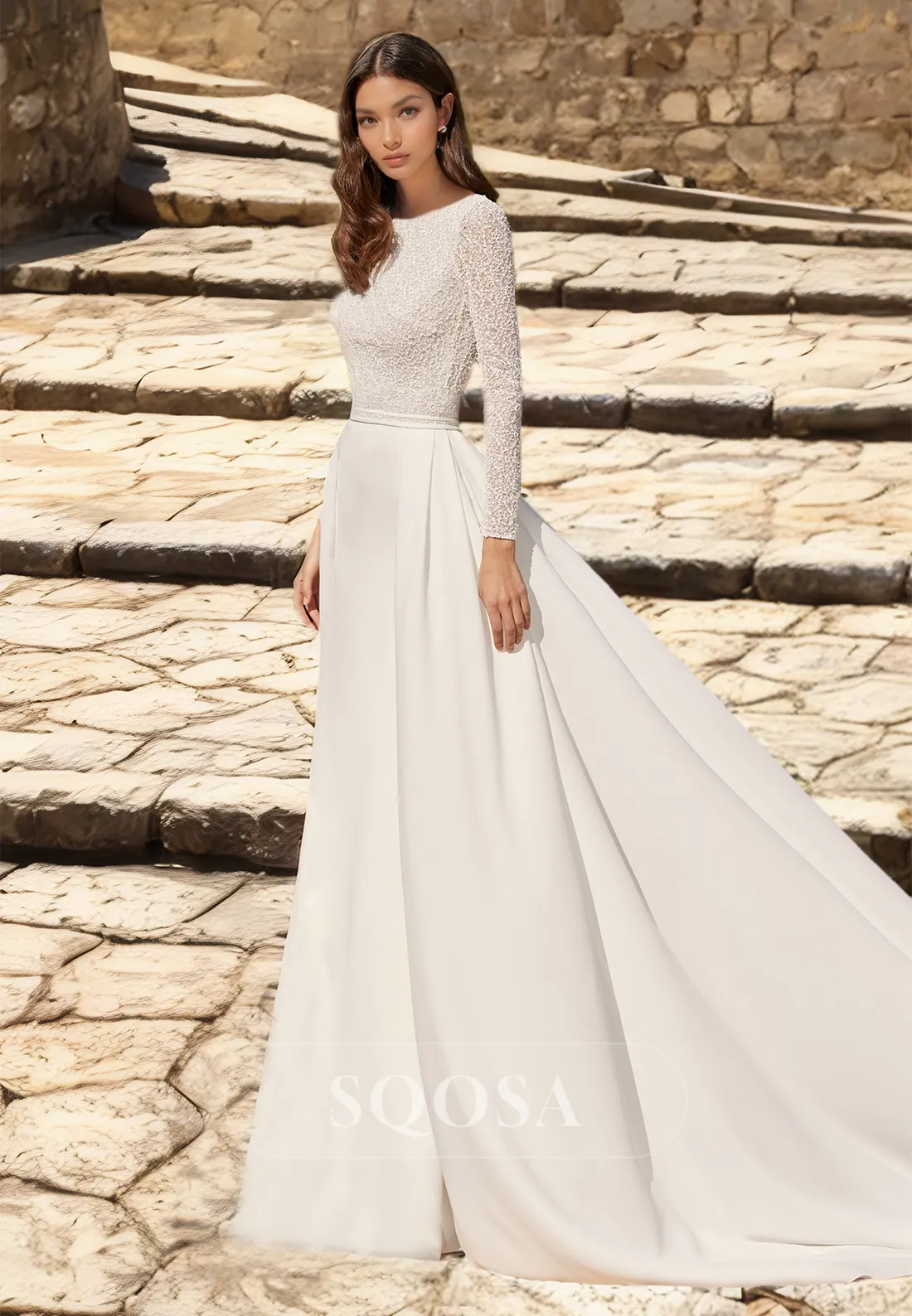 Scoop-Neck Long-Sleeves Pleated Satin Bride Gowns Blouson Lace Applique A-Line Wedding Dress