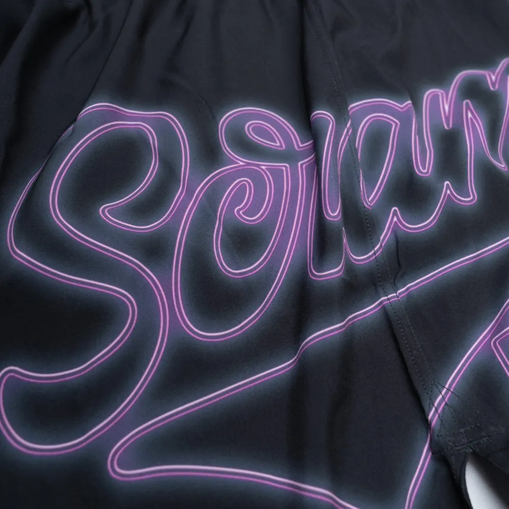 Scramble "Kneeon" Shorts